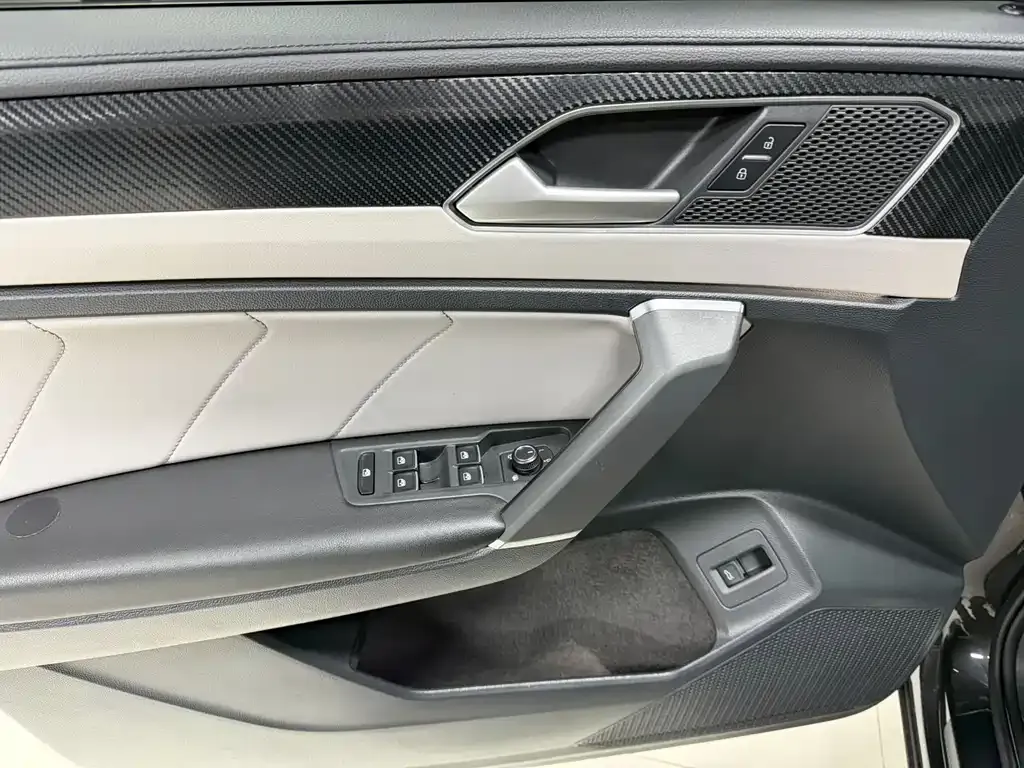 Volkswagen Tayron 2022 из CN, фото 5