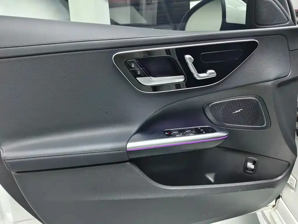 Mercedes-Benz C-Class 2025 из CN, фото 7