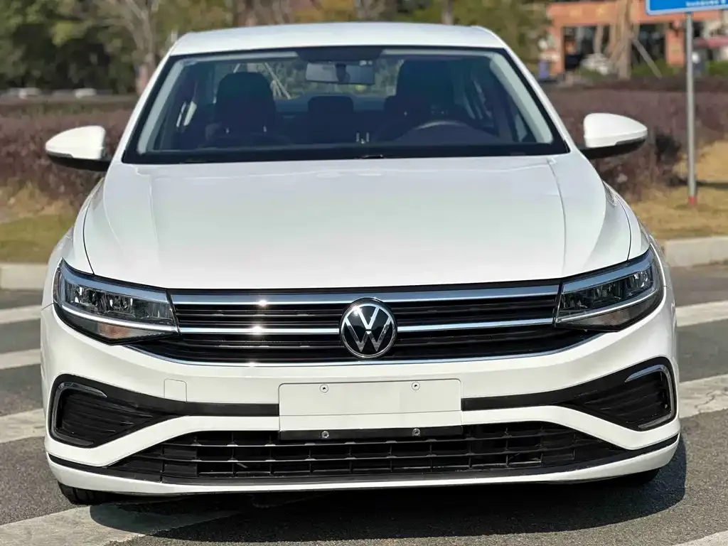 Volkswagen Bora 2024 из CN, фото 2