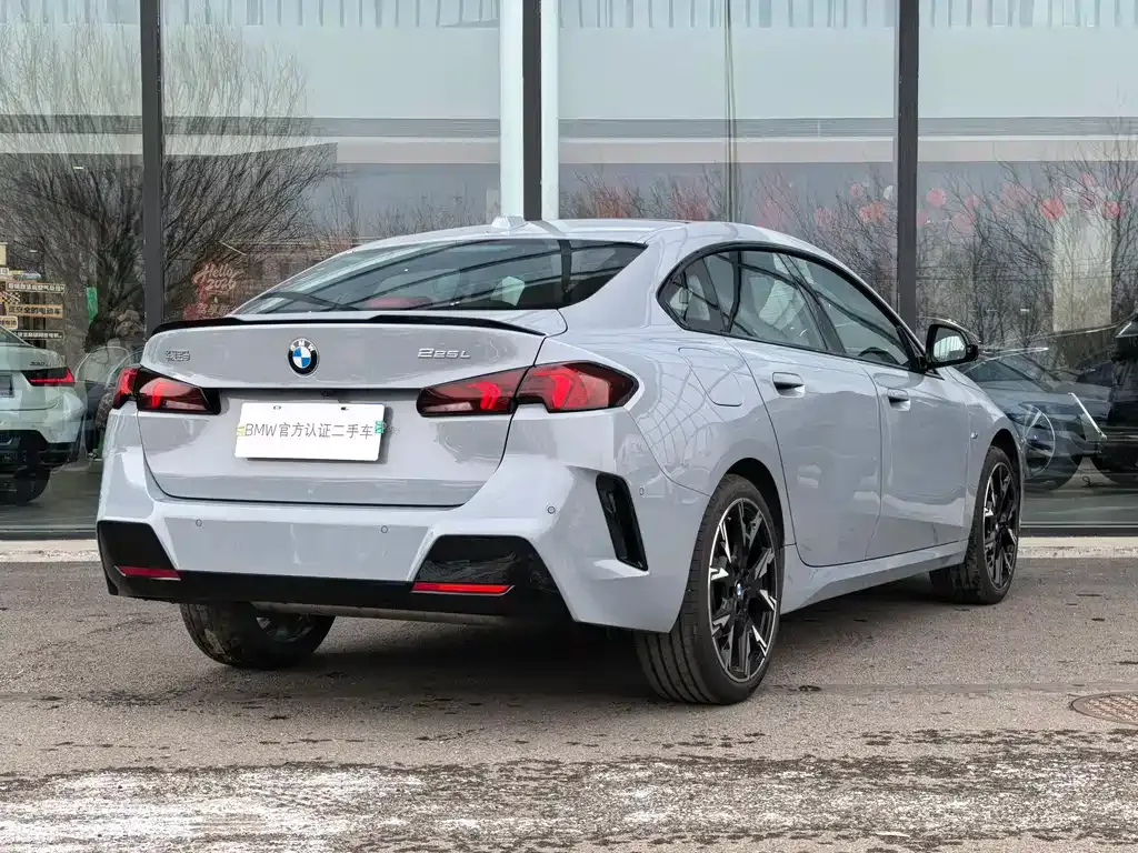 BMW 2 Series 2025 из CN, фото 4