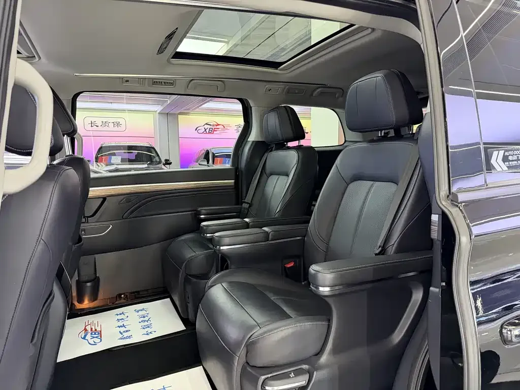 GAC Motor Trumpchi M8 2021 из CN, фото 10