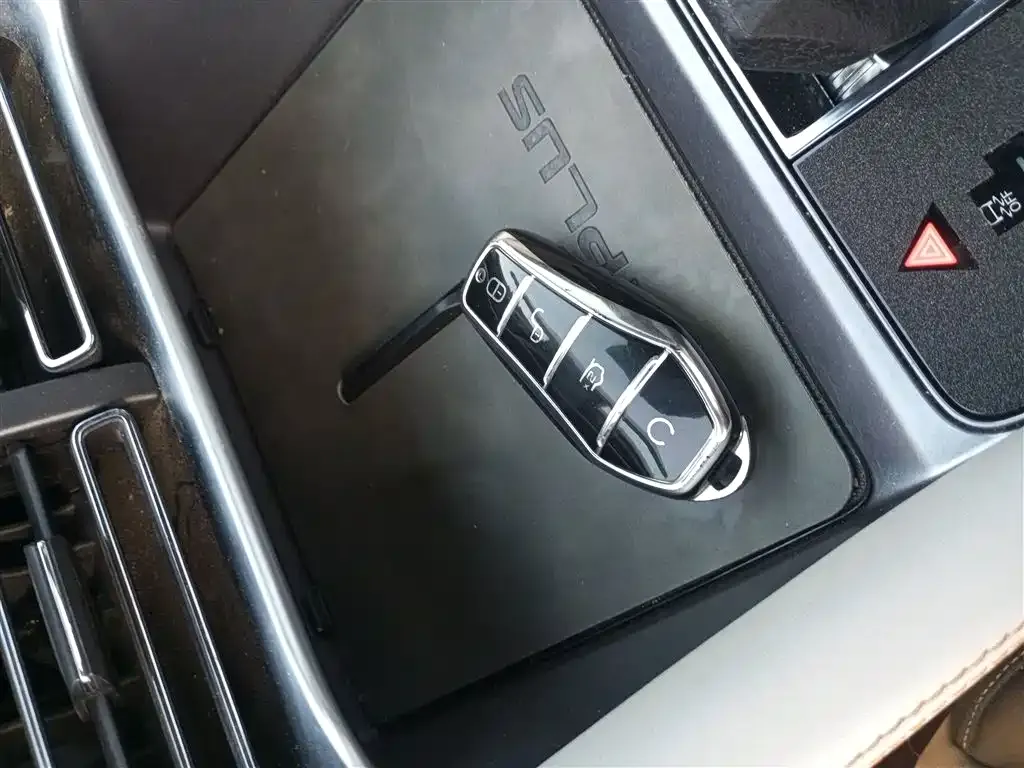 BYD PLUS New Energy 2024 из CN, фото 9