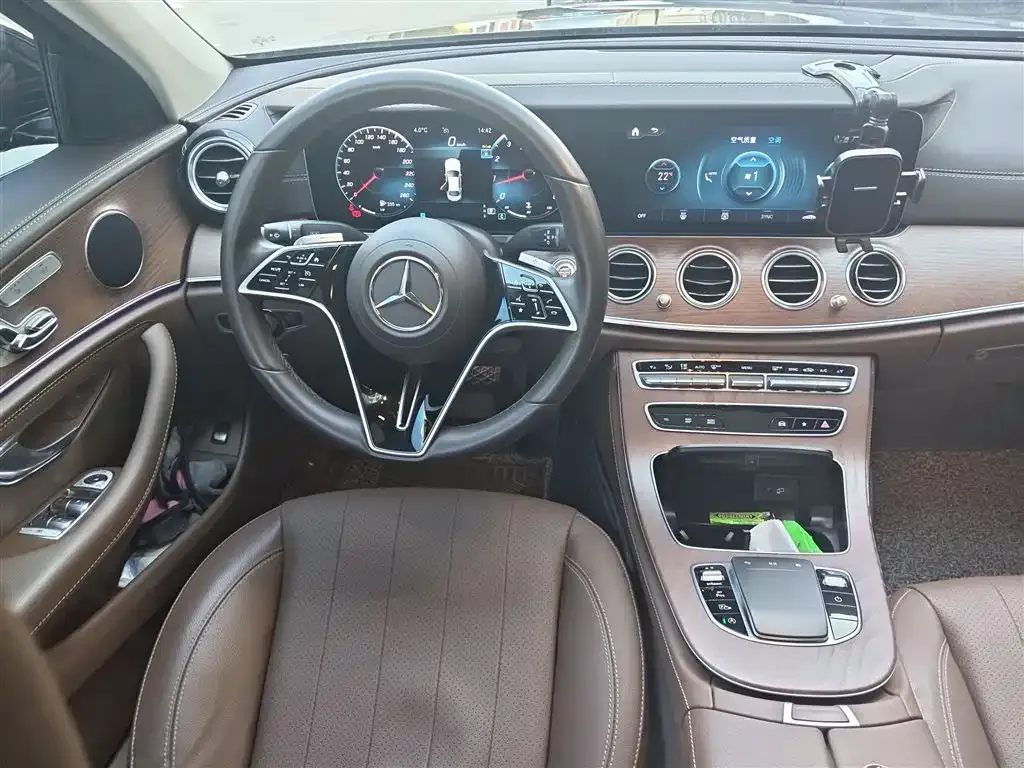 Mercedes-Benz E-Class 2023 из CN, фото 3