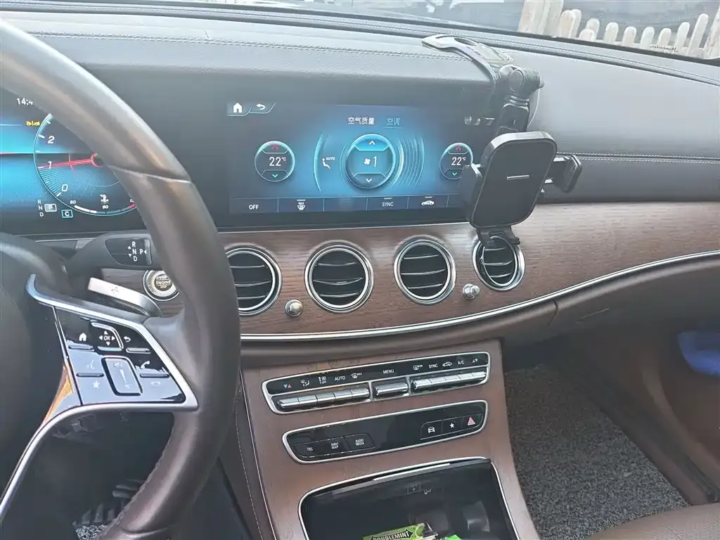 Mercedes-Benz E-Class 2023 из CN, фото 5
