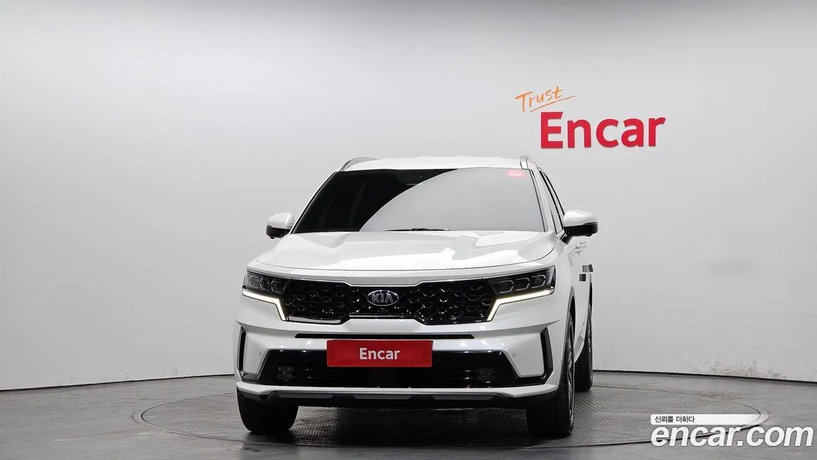 Kia Sorento — фото 4