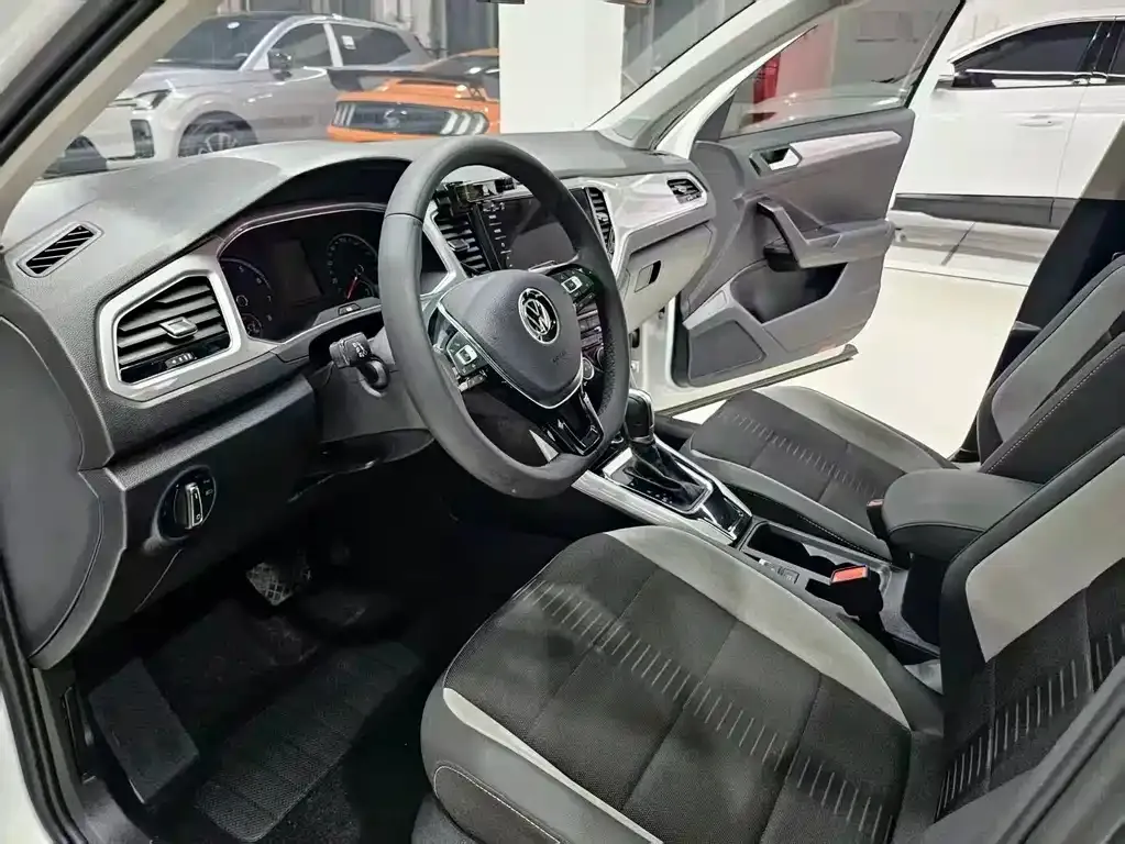 Volkswagen T-Roc 2022 из CN, фото 7