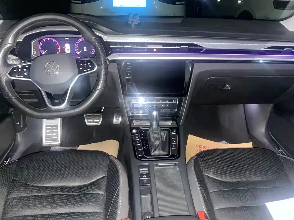 Volkswagen CC 2023 из CN, фото 9