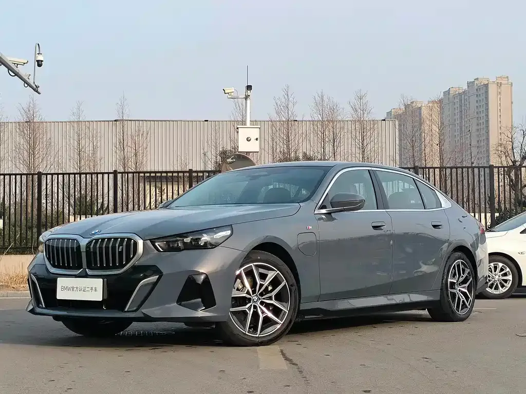BMW i5 2024 из CN, фото 1
