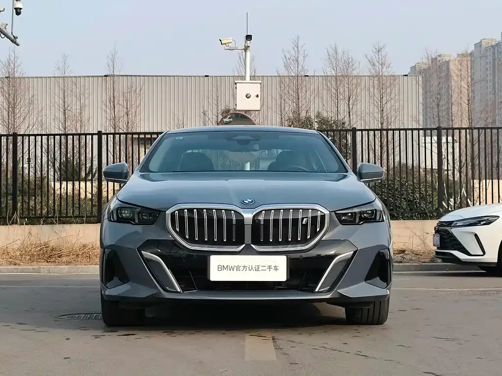 BMW i5 2024 из CN, фото 7