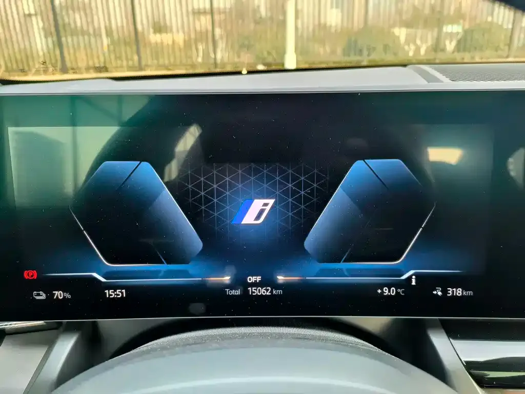 BMW i5 2024 из CN, фото 2