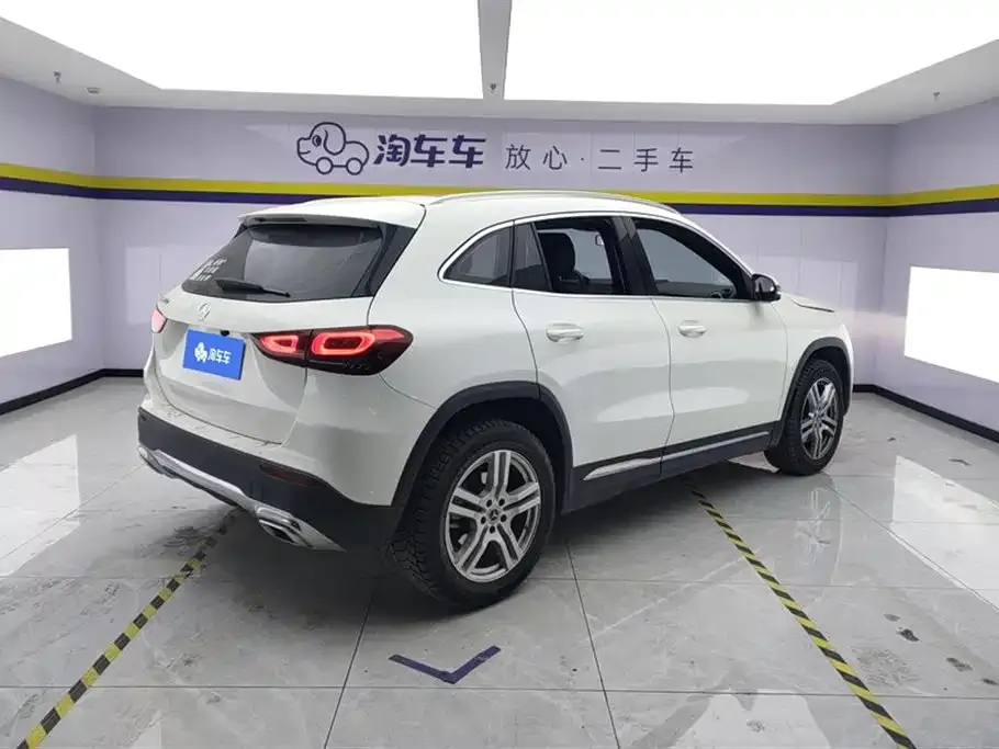 Mercedes-Benz GLA 2023 из CN, фото 9