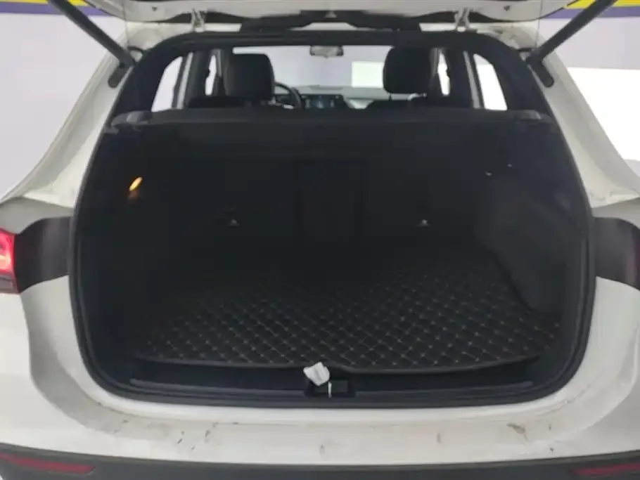 Mercedes-Benz GLA 2023 из CN, фото 6