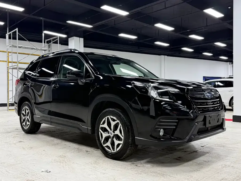 Subaru Forester — фото 3