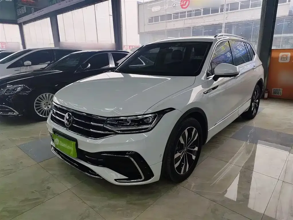 Volkswagen Tiguan L 2023 из CN, фото 1