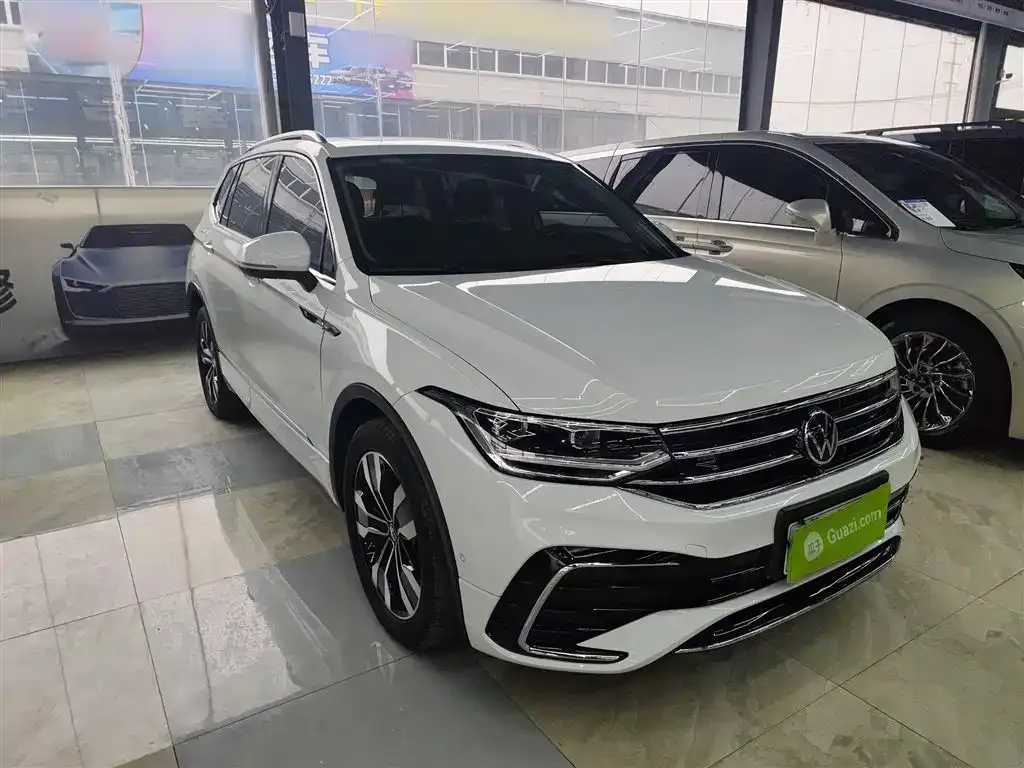 Volkswagen Tiguan L 2023 из CN, фото 7