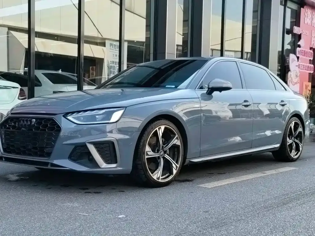 Audi A4L 2023 из CN, фото 1