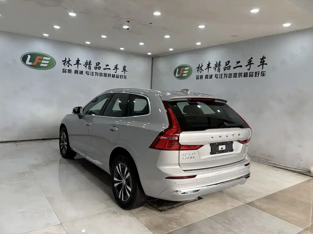 Volvo XC60 2025 из CN, фото 6