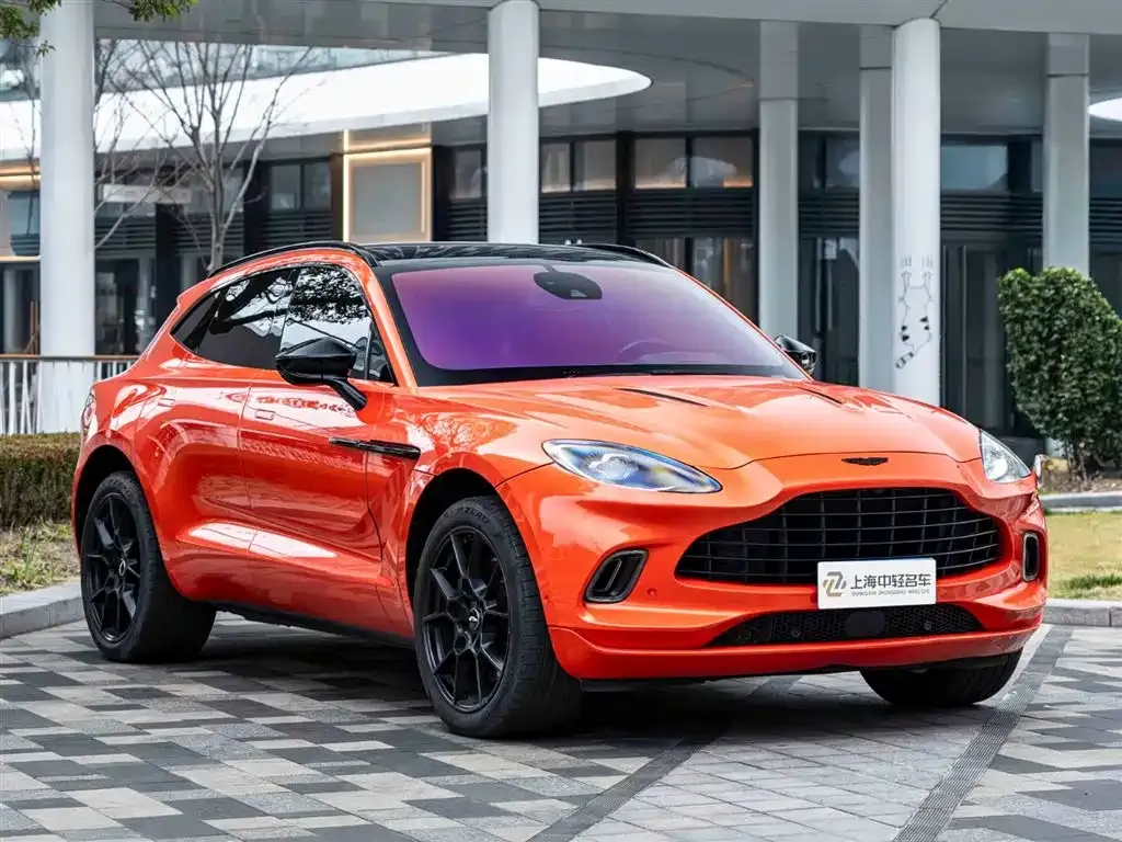 Aston Martin DBX — фото 4