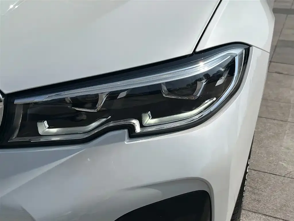 BMW 3 Series — фото 2