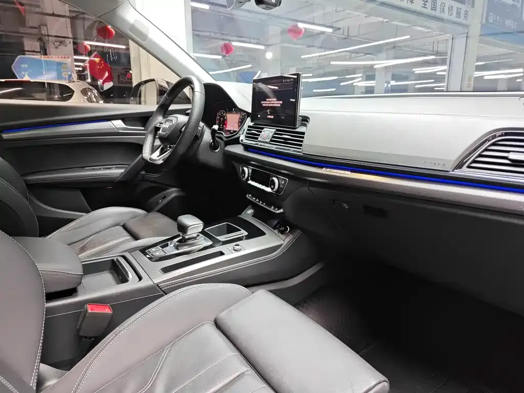 Audi Q5L 2022 из CN, фото 9