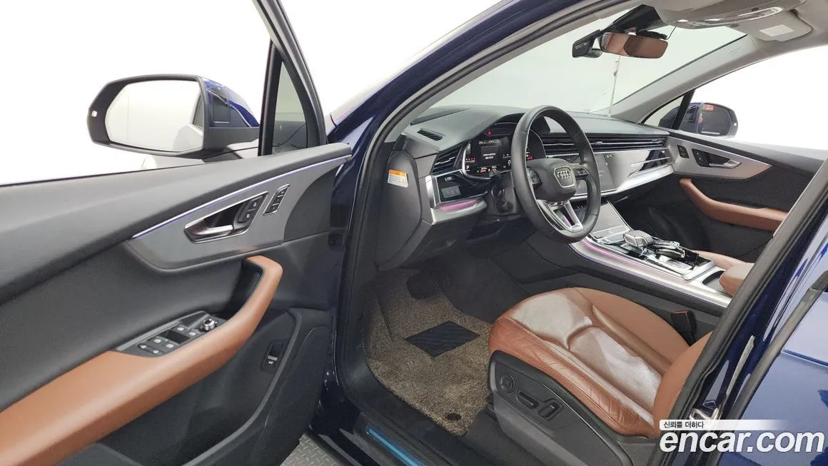Audi Q7 2022 из KR, фото 5