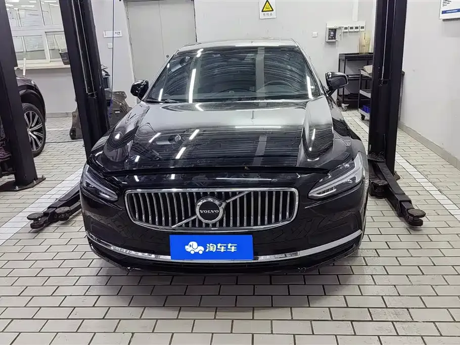 Volvo S90 2023 из CN, фото 9