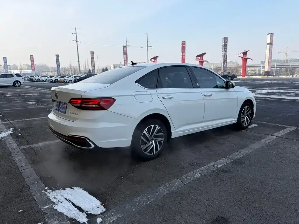 Volkswagen Lavida 2022 из CN, фото 9