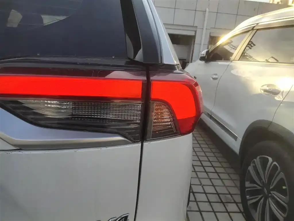 Toyota RAV4 2022 из CN, фото 5