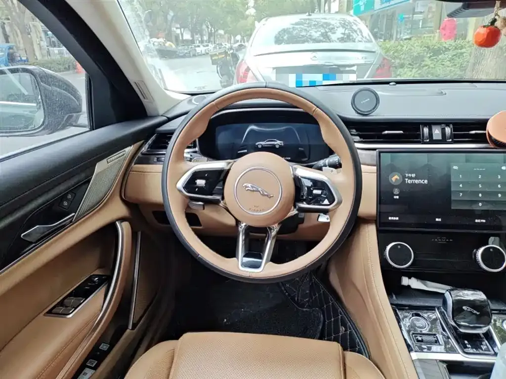 Jaguar XFL 2023 из CN, фото 8
