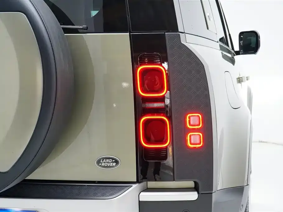 Land Rover Defender 2021 из CN, фото 8