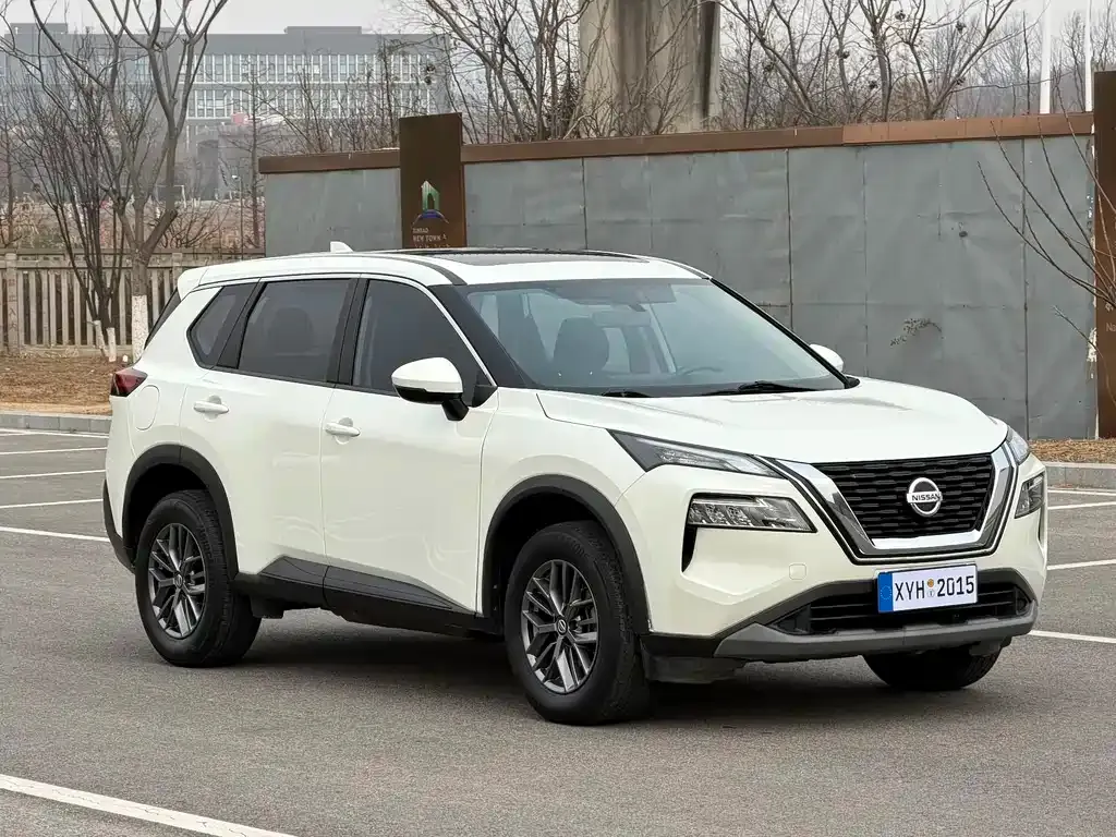 Nissan X-Trail — фото 10