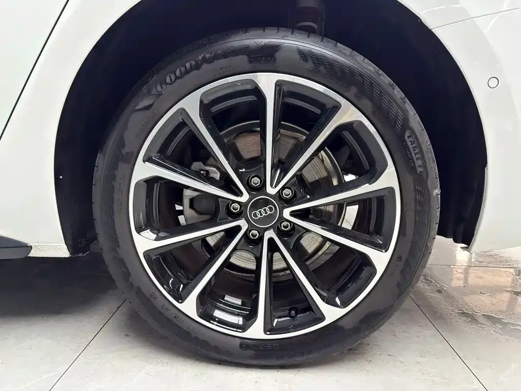 Audi A5L 2025 из CN, фото 10