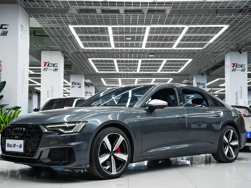 Audi A6L 2021 из CN, фото 1