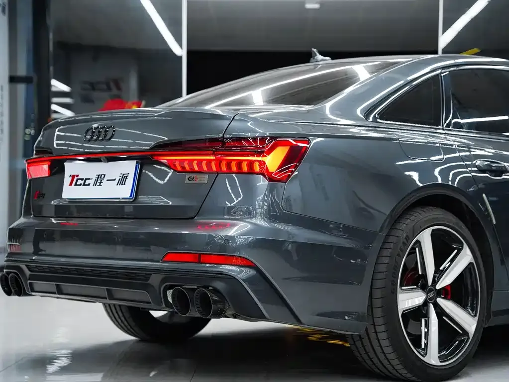 Audi A6L 2021 из CN, фото 6
