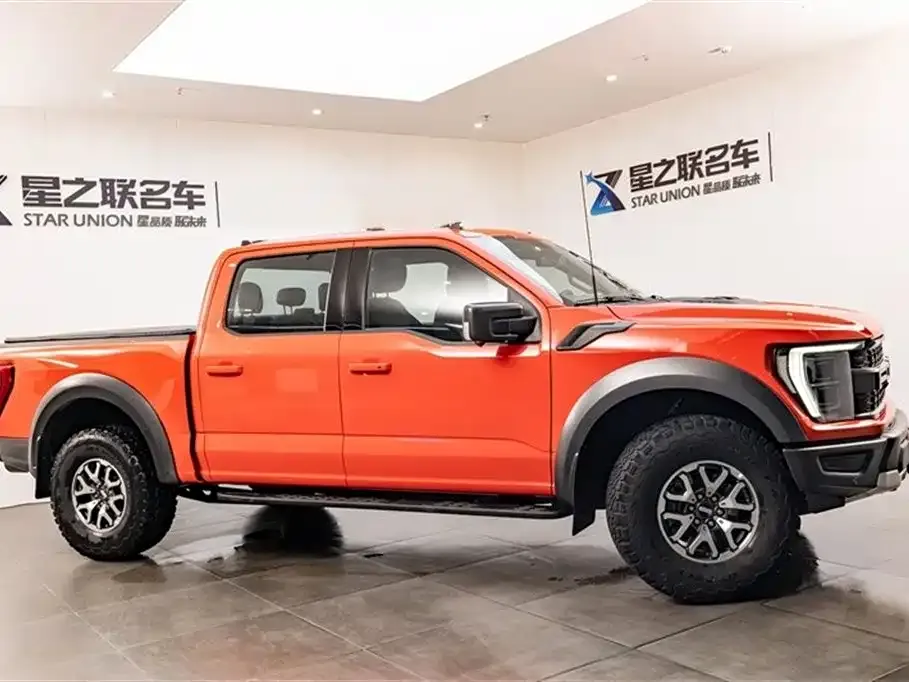 Ford F-150 Raptor 2023 из CN, фото 2