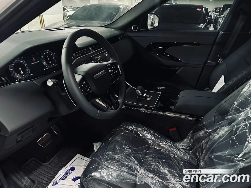 Land Rover Range Rover Evoque — фото 4