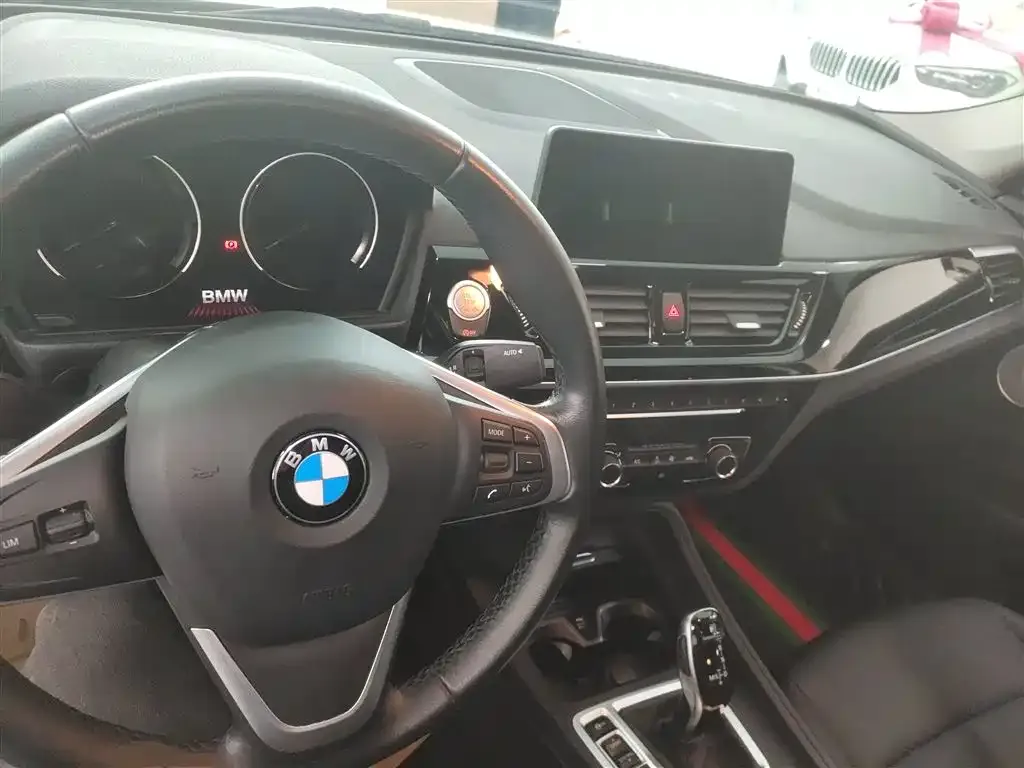 BMW 1 Series 2021 из CN, фото 7