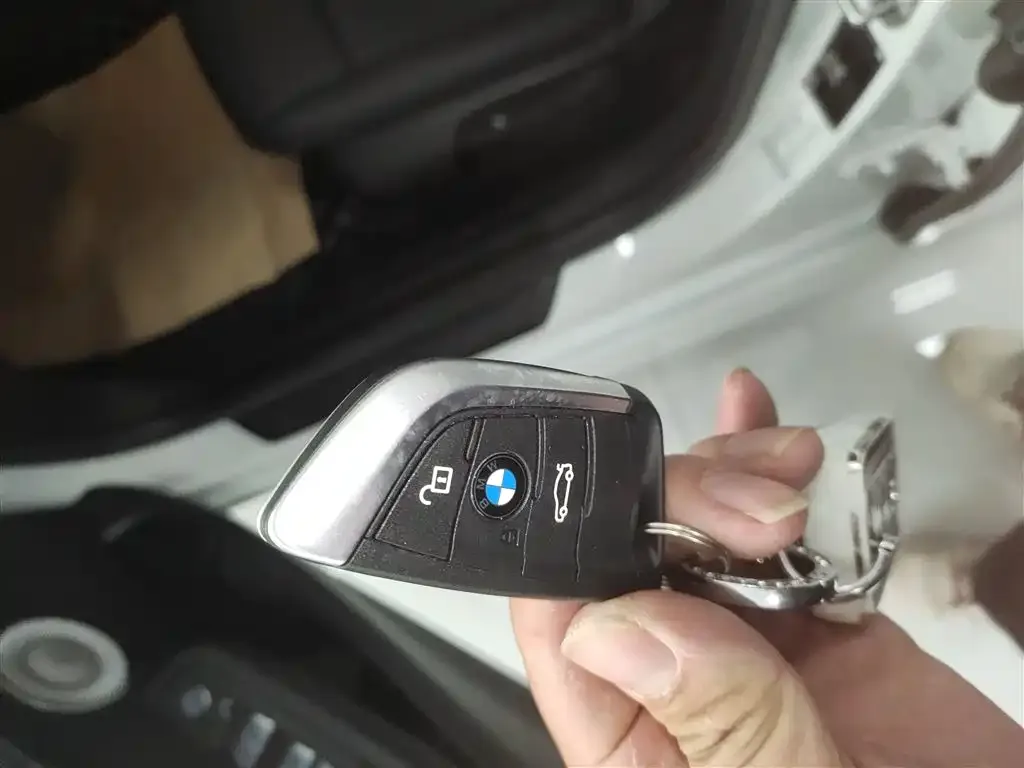 BMW 1 Series 2021 из CN, фото 2