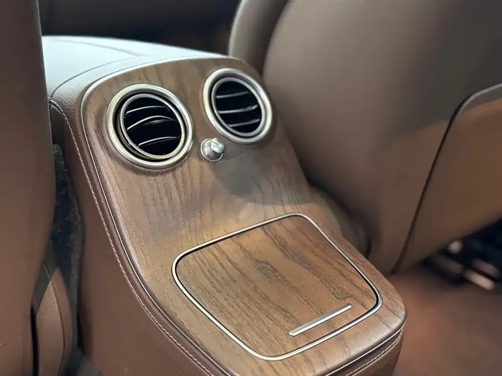 Mercedes-Benz E-Class 2023 из CN, фото 10