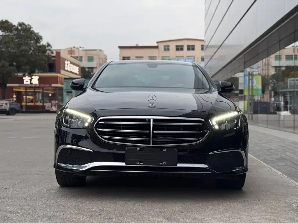 Mercedes-Benz E-Class 2023 из CN, фото 9