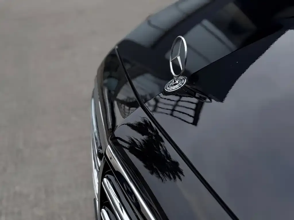 Mercedes-Benz E-Class 2023 из CN, фото 2