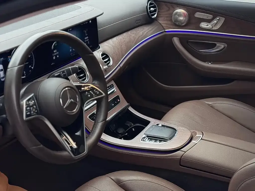 Mercedes-Benz E-Class 2023 из CN, фото 7