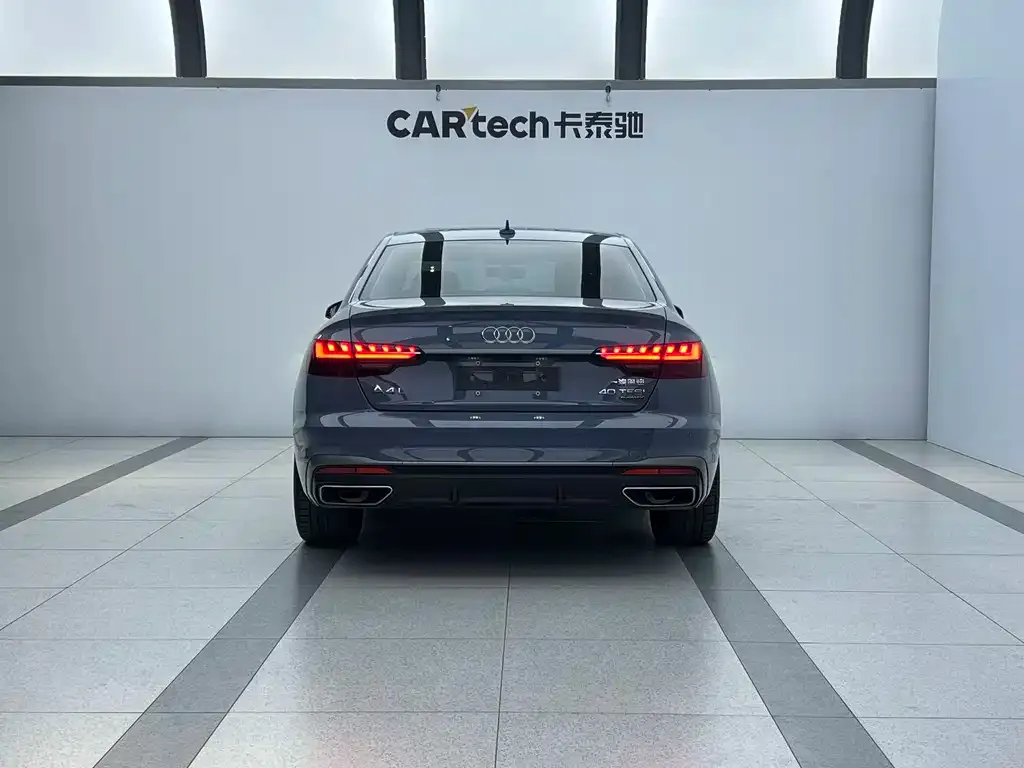 Audi A4L 2022 из CN, фото 6