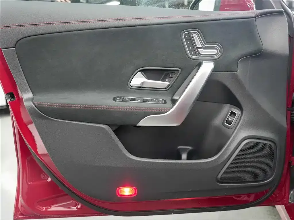 Mercedes-Benz CLA (Import) 2026 из CN, фото 5