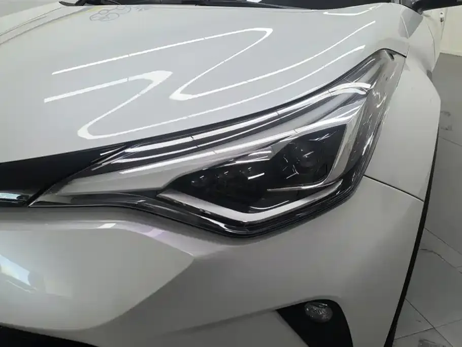 Toyota C-HR 2023 из CN, фото 6