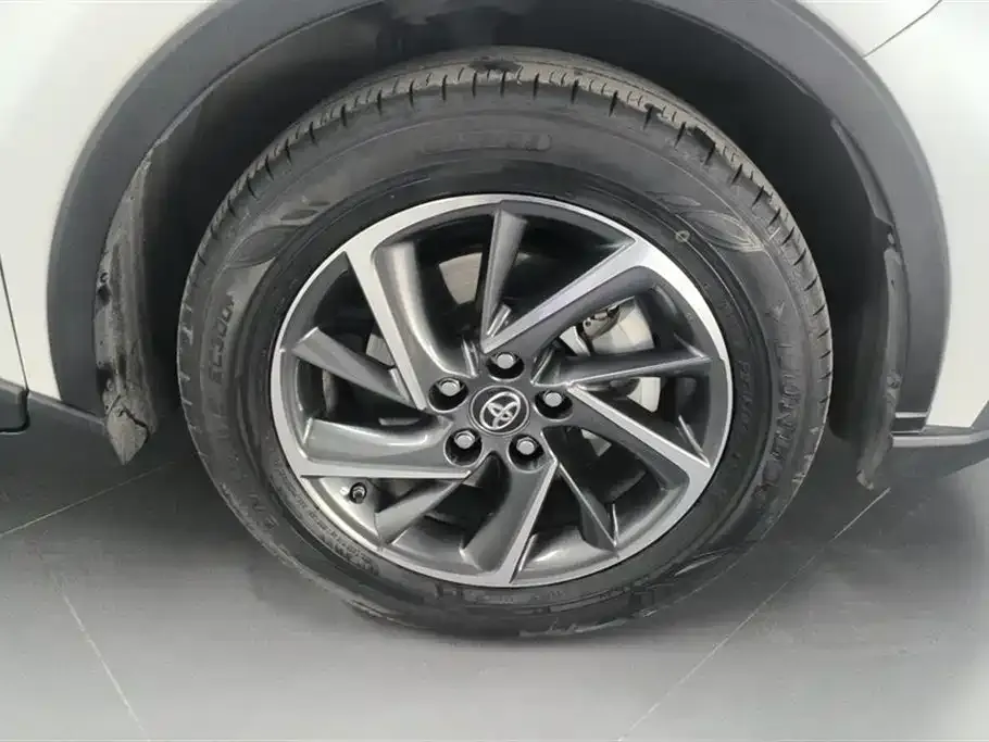 Toyota C-HR 2023 из CN, фото 10
