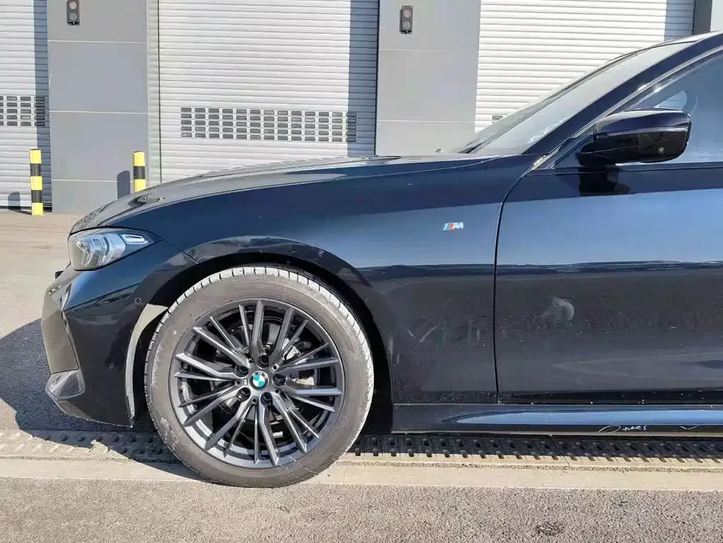 BMW 3 Series 2025 из CN, фото 10
