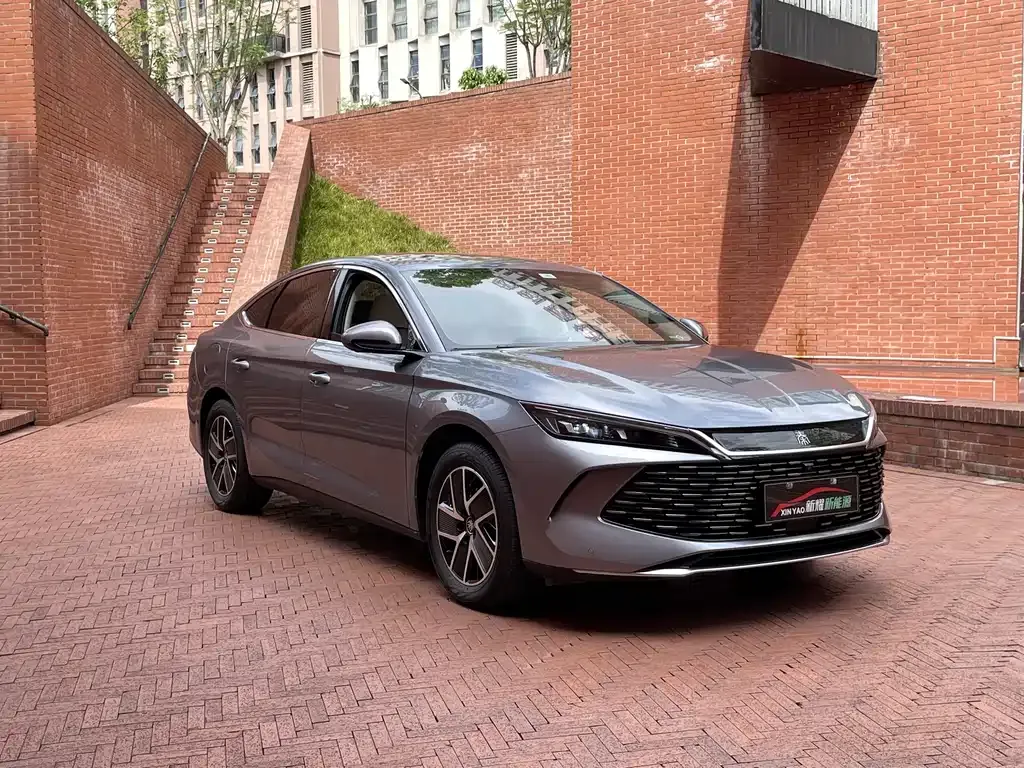 BYD Qin L — фото 1