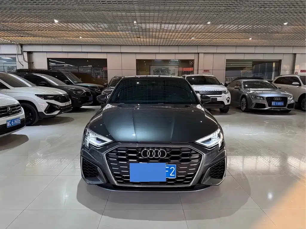 Audi A3 2022 из CN, фото 4