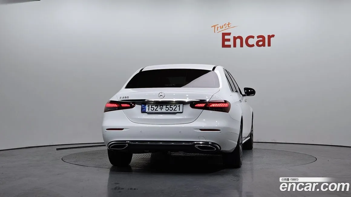 Mercedes-Benz E-Class 2021 из KR, фото 3